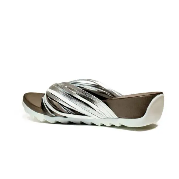 Bueno Shoes Sandalo Donna Zeppa Bassa E615 A424 Bianco