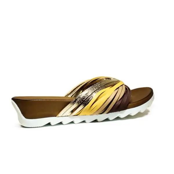 Bueno Shoes Sandalo Donna Zeppa Bassa E615 A595 Oro