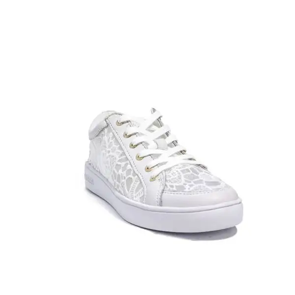 Guess low sneakers whiite color FLPRI1 LEA03 WHITE