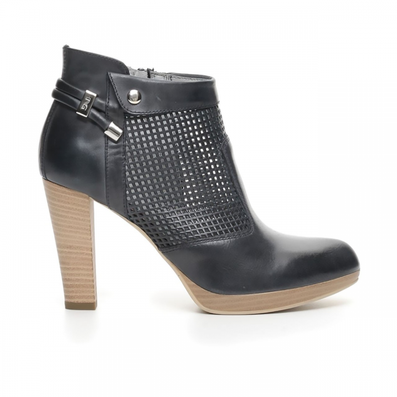 Nero Giardini woman ankle boot with high heels blue color article ...