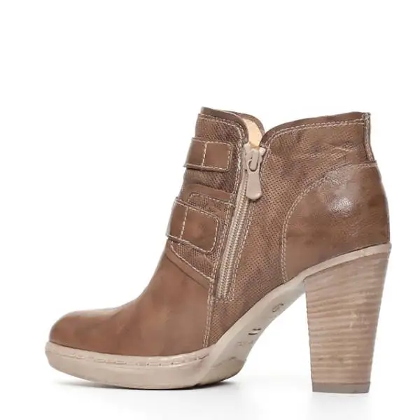 Nero Giardini women ankle boot with two buckles and high heel bark color article P717142D 325