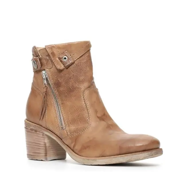 Nero Giardini women ankle boot with zip and high heel babmoo color article P717150D 308 ROYAL BAMBOO
