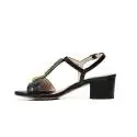 Albano 9697 sandalo elegante donna color nero, con applicazione color oro centrale