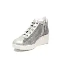 Agile by Rucoline sneaker con zeppa color argento rivestita con paillettes articolo 0226-83032 226 A DORA STAR