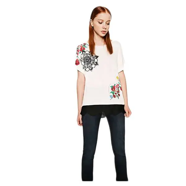 Desigual 71T2YE7 1001 white women's t-shirt with floral print and perforated details