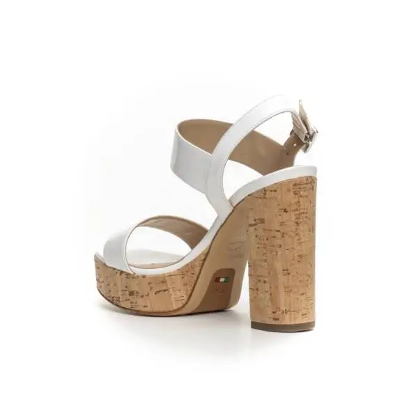 Nero Giardini sandalo donna con tacco alto colore bianco articolo P717860DE 707