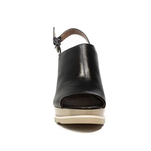 Carmens sandalo donna con zeppa alta colore nero articolo 39099 Nero Oregon