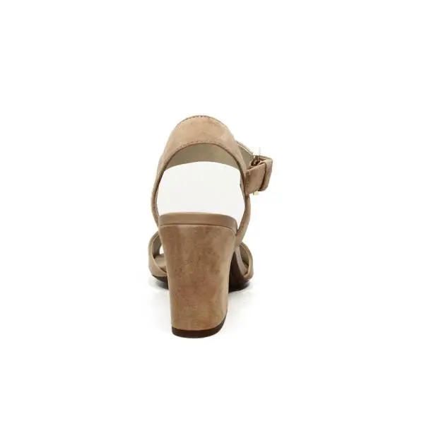 Geox sandalo con tacco medio alto colore beige articolo D724UB 00022 C8191