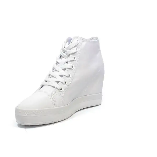 Tommy Hilfiger Sneaker with white inner wedge article FW0FW00963/100 
