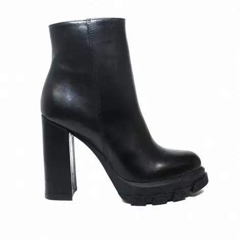 Impicci socket woman high heel in leather black color D4016