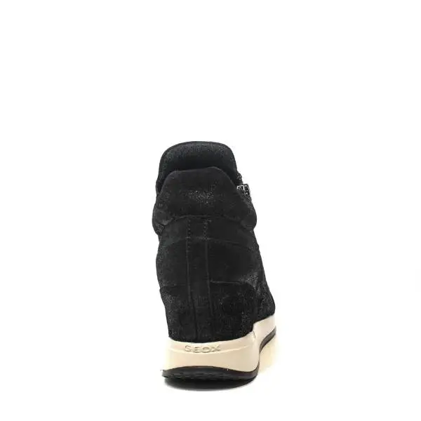 Geox sneakers con zeppa interna colore nero articolo D620QA 000MA C9999