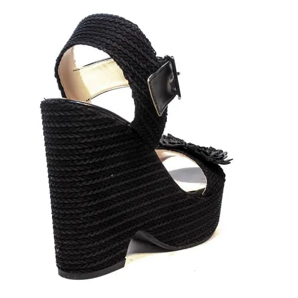 Fornarina sandalo donna con zeppa alta di colore nero modello marion articolo PE18MA1838C000