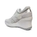 Agile by Rucoline sneaker donna traforata di colore bianco con zeppa alta articolo 1800 A CHAMBERS SOFT BIANCO