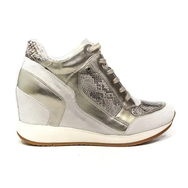 Geox sneaker woman with internal wedge whitish color article D540QA 04122 C1002 D NYDAME TO