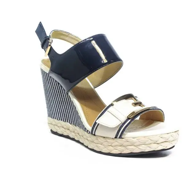 Geox sandalo donna con zeppa alta colori blu e bianco articolo D82P6E 00254 C4211 D JAMIRA A