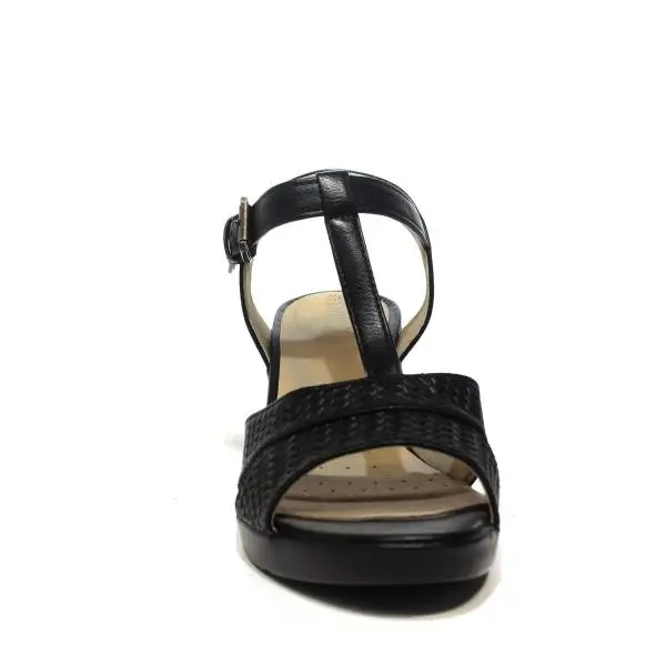 Geox sandalo donna con tacco medio colore nero articolo D827XB 06RBC C9997 D ANNYA M.S.B.