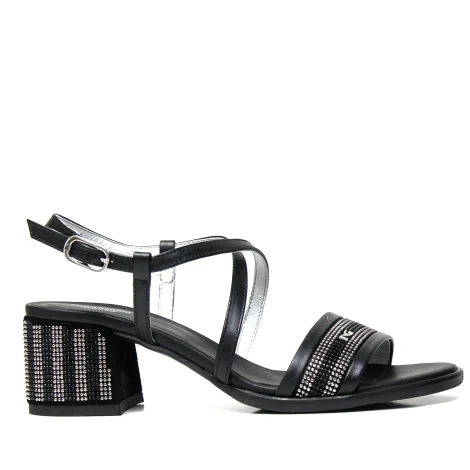 Nero Giardini sandal woman in black leather with studs article P908253D 100
