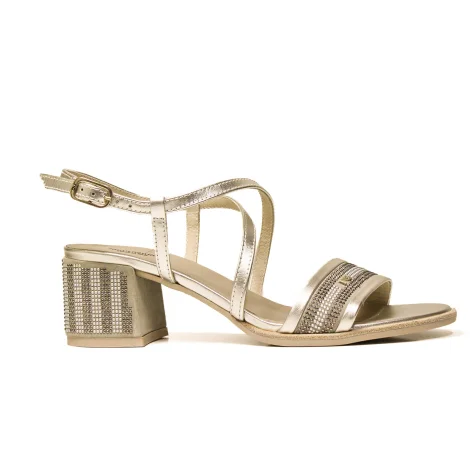 Nero Giardini woman sandal in platinum color leather with studs article P908253D 415