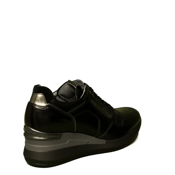 Nero Giardini sneaker donna con zeppa alta colore nero articolo A9 08861 D 100
