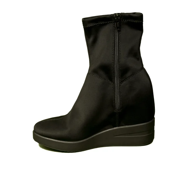 Agile by Rucoline boot woman with internal wedge black article 6221 to LYCRA